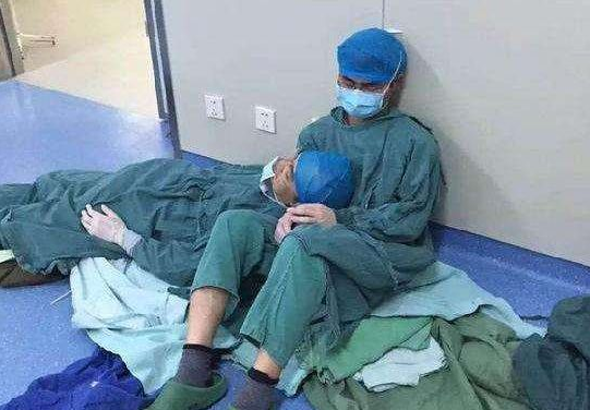 吃射线医生的健康谁来管？